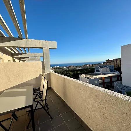 Apartment Triplex Con Vistas Al Mar Junto Al Campo De Golf De Calanova