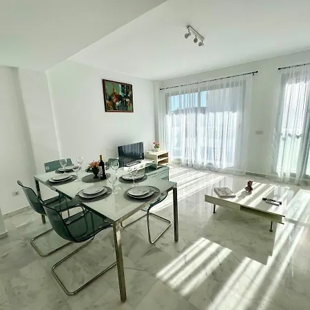 Triplex Con Vistas Al Mar Junto Al Campo De Golf De Calanova MIJAS COSTA