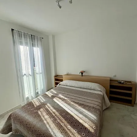 Apartment Triplex Con Vistas Al Mar Junto Al Campo De Golf De Calanova *