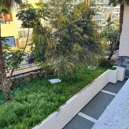 Triplex Con Vistas Al Mar Junto Al Campo De Golf De Calanova *