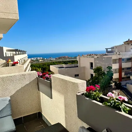 Apartment Triplex Con Vistas Al Mar Junto Al Campo De Golf De Calanova *